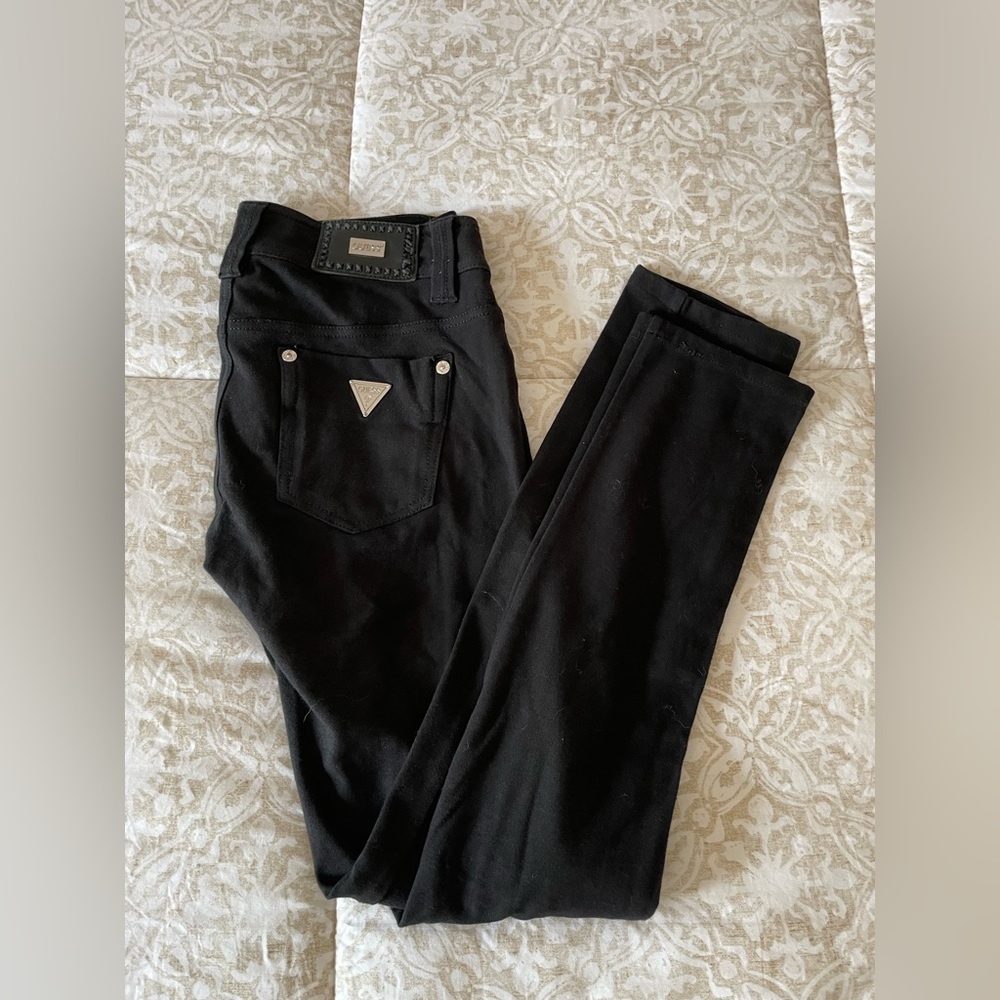 Guess stretch denim black jeans women’s 24 jeggings